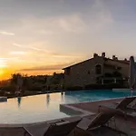 Borgo Di Cortefreda - Place Of Charme Hotel