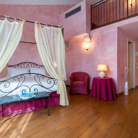 Borgo Di Cortefreda - Place Of Charme 4* Tavarnelle Val di Pesa