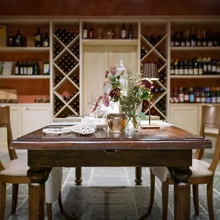 Borgo Di Cortefreda - Place Of Charme 4*