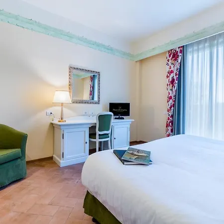 Hotel Borgo Di Cortefreda - Place Of Charme Tavarnelle Val di Pesa