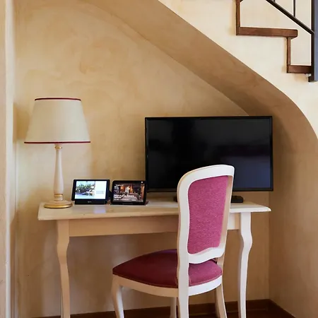 Hotel Borgo Di Cortefreda - Place Of Charme