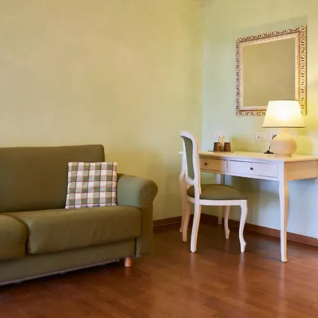 Borgo Di Cortefreda - Place Of Charme Hotel 4*