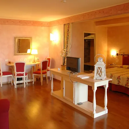 Borgo Di Cortefreda - Place Of Charme 4* Tavarnelle Val di Pesa