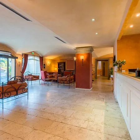 Borgo Di Cortefreda - Place Of Charme 4*