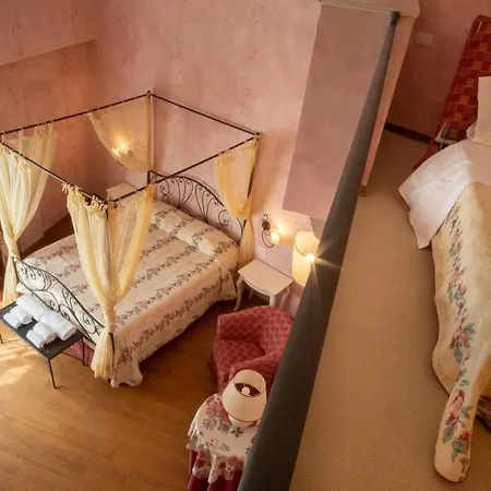 Borgo Di Cortefreda - Place Of Charme Hotel 4*