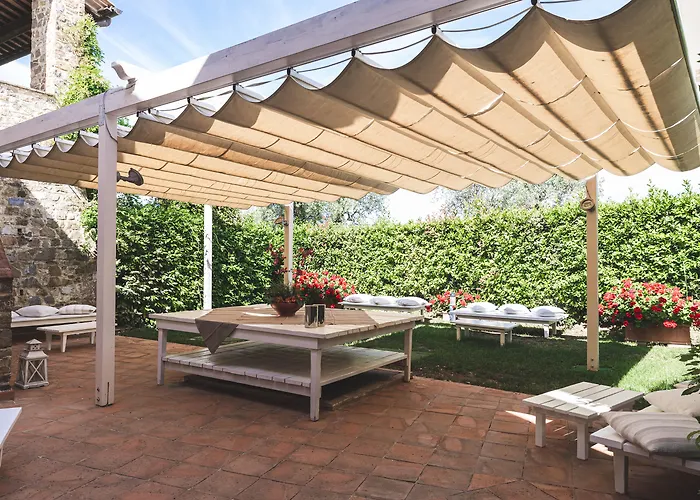 Borgo Di Cortefreda - Place Of Charme 4*