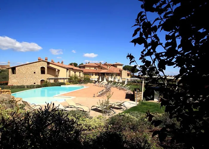 Borgo Di Cortefreda - Place Of Charme 4*