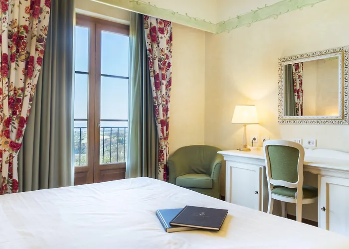 호텔 Borgo Di Cortefreda - Place Of Charme Tavarnelle Val di Pesa