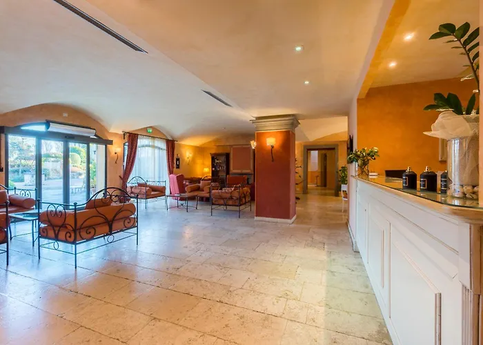 Borgo Di Cortefreda - Place Of Charme 4*