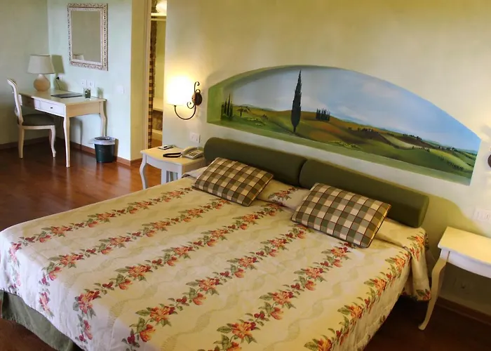 Borgo Di Cortefreda - Place Of Charme 4*