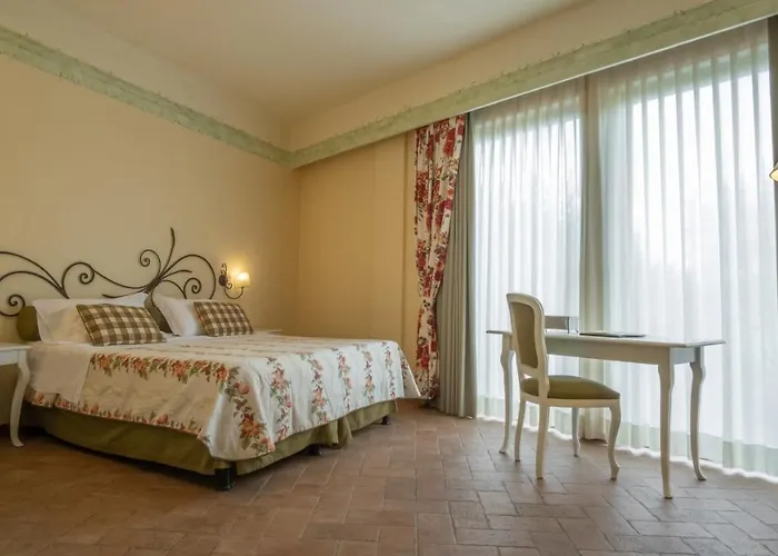 Borgo Di Cortefreda - Place Of Charme 호텔